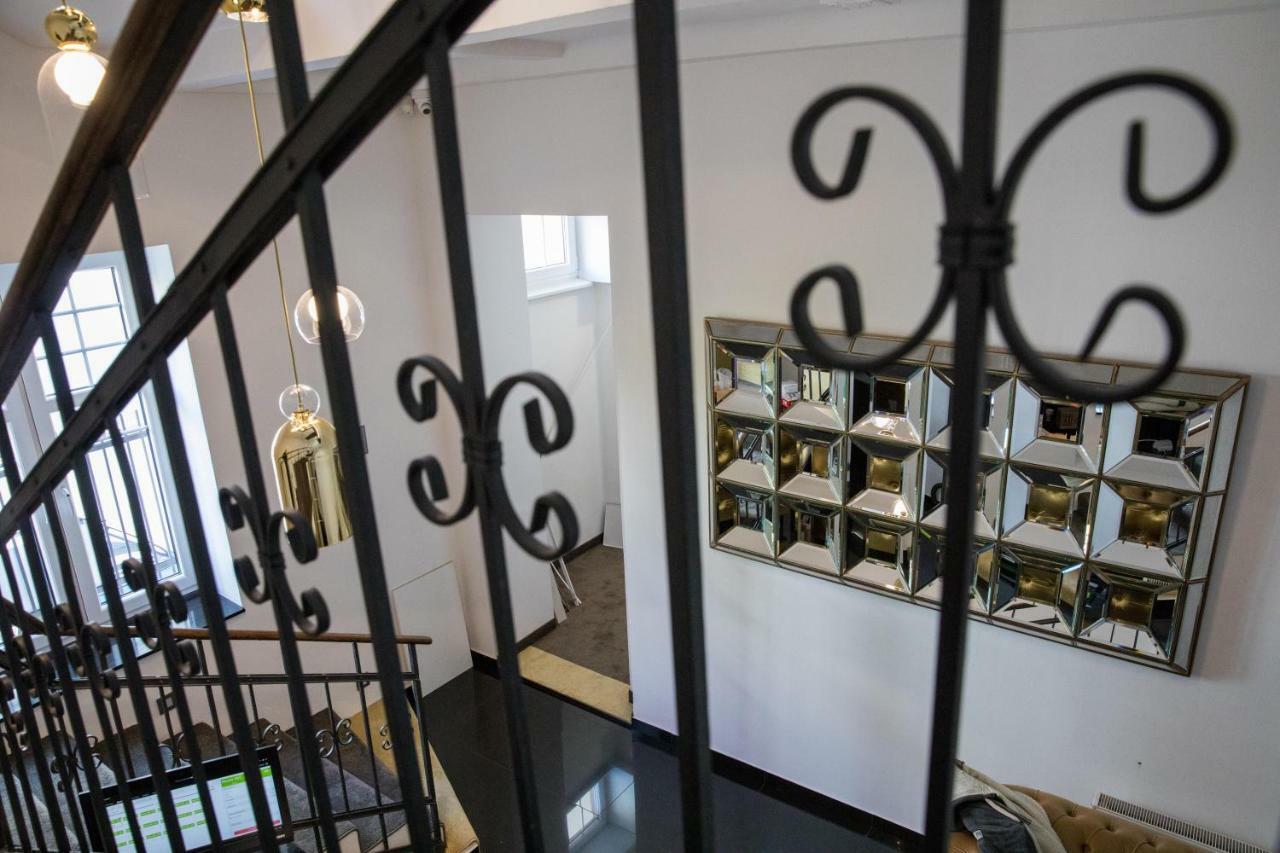 Apart Hotel Golden Apartments Kosice Bagian luar foto