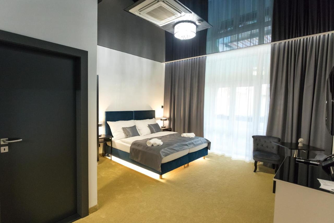 Apart Hotel Golden Apartments Kosice Bagian luar foto